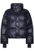 Rhea Shiny Puffer Jacket | Navy | Jakke fra Neo Noir – nedsat