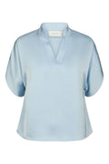 Anelle Heavy Sateen Blouse | Light Blue | Bluse fra Neo Noir