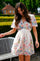 Shena Kleid mit Blumendruck | Creme | Kleid von Neo Noir
