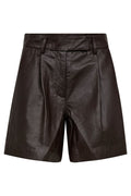 Phoebecc Leather Pleat Shorts | Dark Brown | Shorts fra Co'couture – nedsat