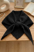 Wooly Wilma Triangle Scarf | Black – nedsat