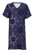 Alma Vneck Tshirt Dress | Blue Scarf | Kjole fra Liberté – nedsat