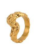 Hammered Wave Ring | Ring fra Birdsong – nedsat