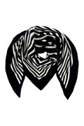 Raya Stripe Scarf | Black | Tørklæde fra By Timm – nedsat